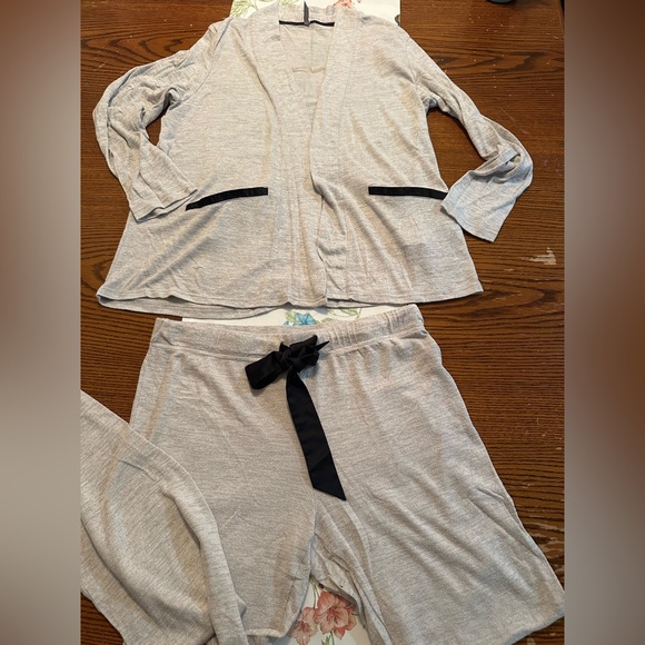 Jockey Gray and Black Pajama Set with Classic Comfort - Picture 1 of 9